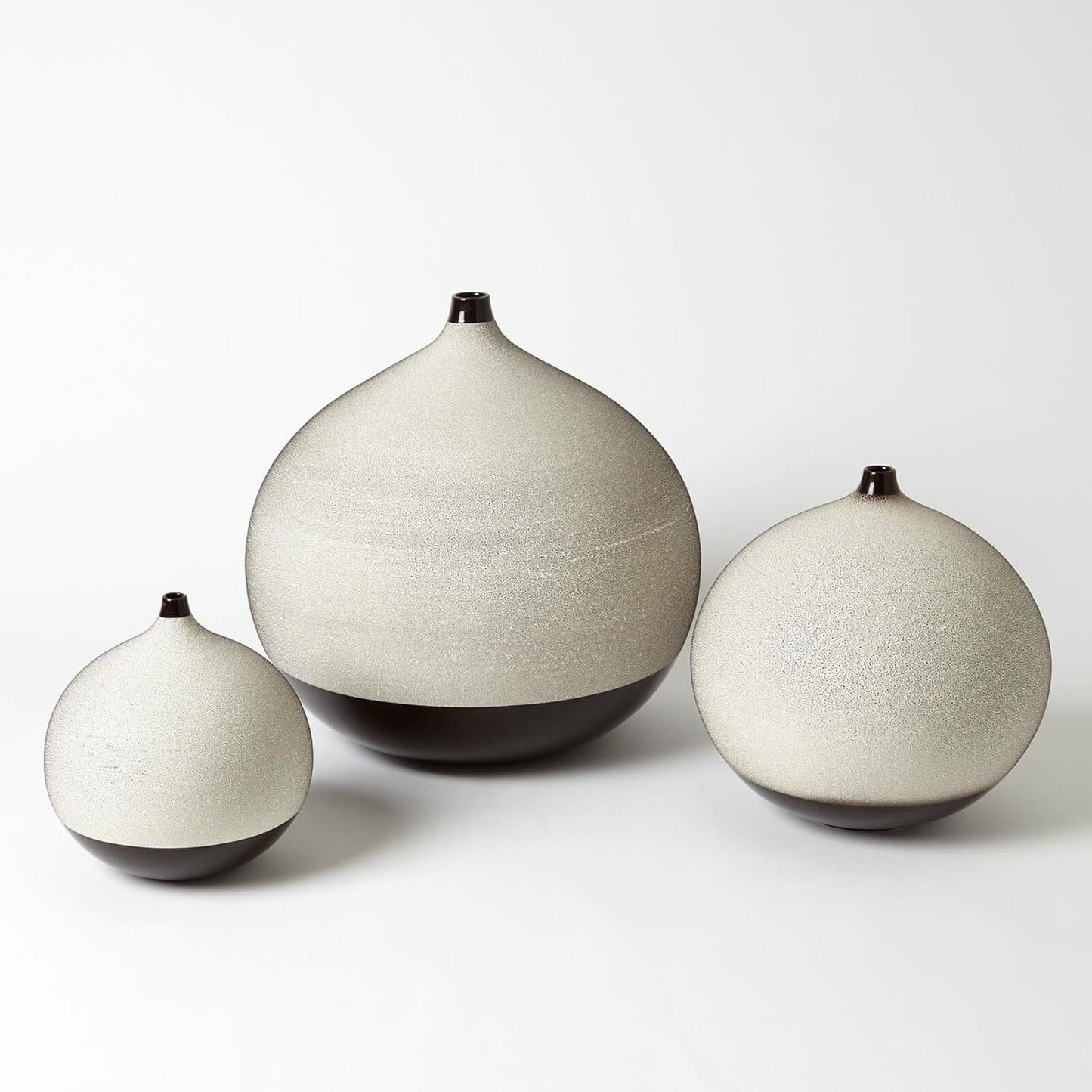 Pixelated Ball Black Vase - Small